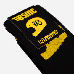 "BROK3N" Socks Yellow and black close up packaging