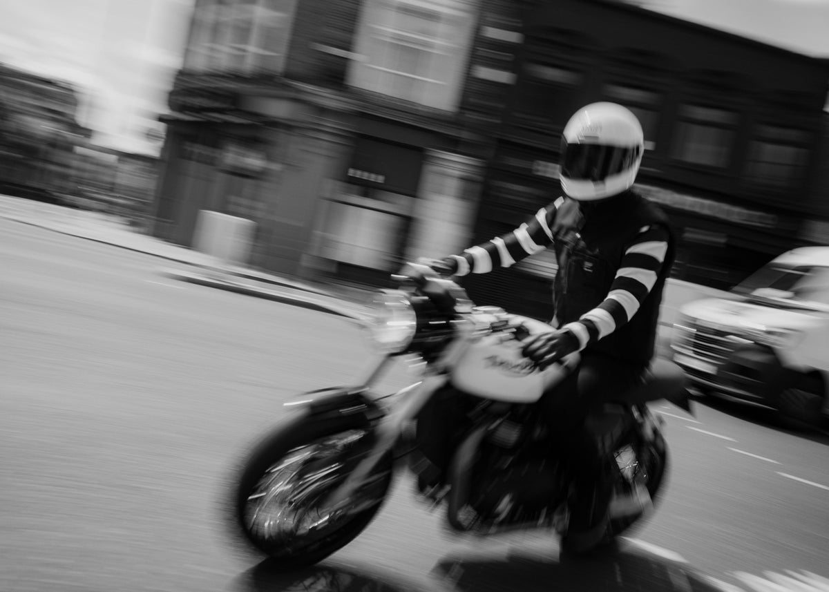 A black Alpinestars Tech-Air 3 canvas airbag vest with a front zipper and logo detail.