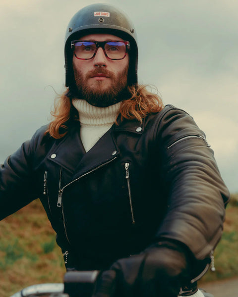 Goldtop 617 Jacket - Black worn by model outdoors