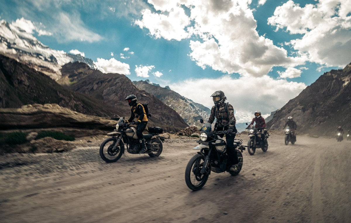 dirt motorcycle with shed helmet OUMURS Adult Bike Goggles Gloves & Mask Adjustable Sun Visor Adult ATV Helmet Off-Road Motocross Downhill Moped MX BMX for Unisex-Adult-Matte Black-188, M : Automotive generation comfort and performance of the bestselling 509 Altitude 2.0 Offroad Carbon Fiber Helmet We kicked off the tour