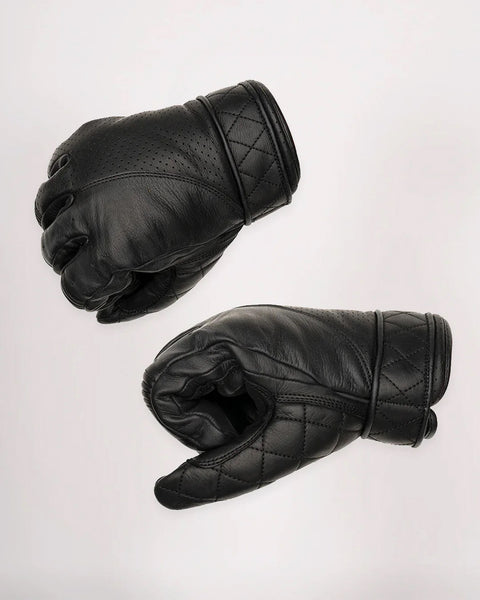 Goldtop Short Cuff Bobber Glove black studio image side on detail